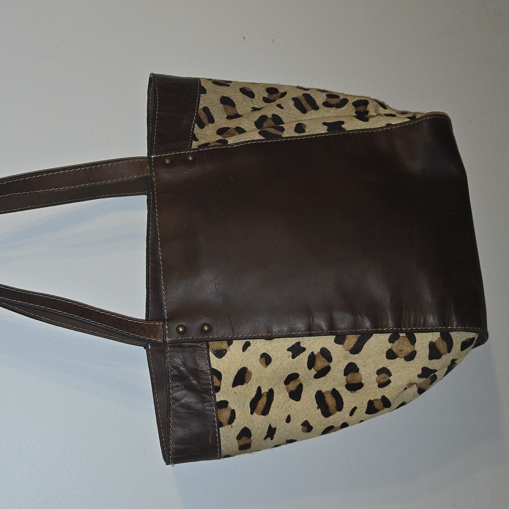 Ariat - Picture 8 of 11